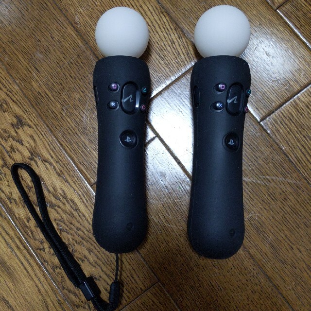 PlayStation VR(プレイステーションヴィーアール)のplaystation move  CECH-ZCM2J 二本 エンタメ/ホビーのゲームソフト/ゲーム機本体(家庭用ゲーム機本体)の商品写真