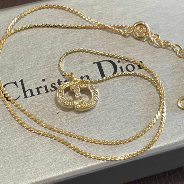 dior ネックレス