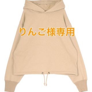 ティティベイト(titivate)のtitivate 新品　パーカー(パーカー)