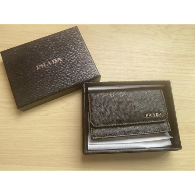 prada 名刺入れ　定価5万