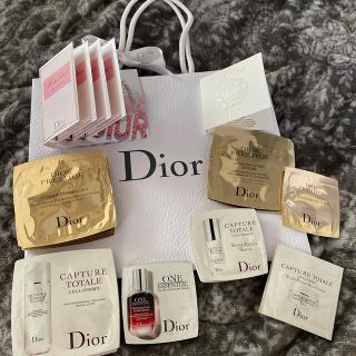 クリスチャンディオール(Christian Dior)のDior36点セット◆ショッパーバッグ&香水&スキンケア各種(サンプル/トライアルキット)