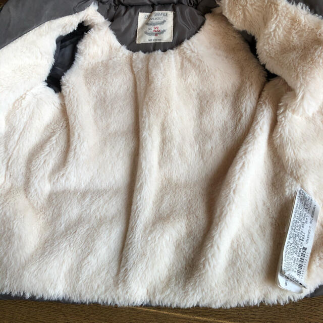 ZARA KIDS(ザラキッズ)のザラベビー  ZARA baby 80 フェザー　ダウン キッズ/ベビー/マタニティのベビー服(~85cm)(ジャケット/コート)の商品写真