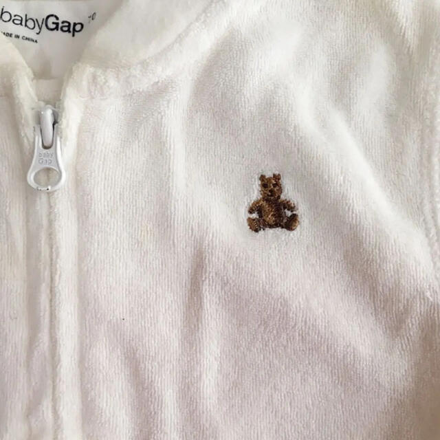 babyGAP(ベビーギャップ)のbabyGap パーカー 70 キッズ/ベビー/マタニティのベビー服(~85cm)(カーディガン/ボレロ)の商品写真