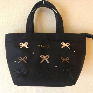 トッカ(TOCCA)のTOCCA リボントートバッグ  Sサイズ(トートバッグ)