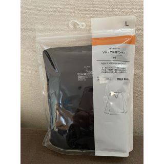 ムジルシリョウヒン(MUJI (無印良品))の新品　綿であったか　Vネック長袖シャツ　Lサイズ　黒(Tシャツ/カットソー(七分/長袖))