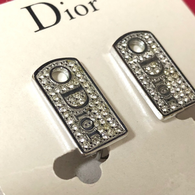 Dior ラインストーン ロゴイヤリング
