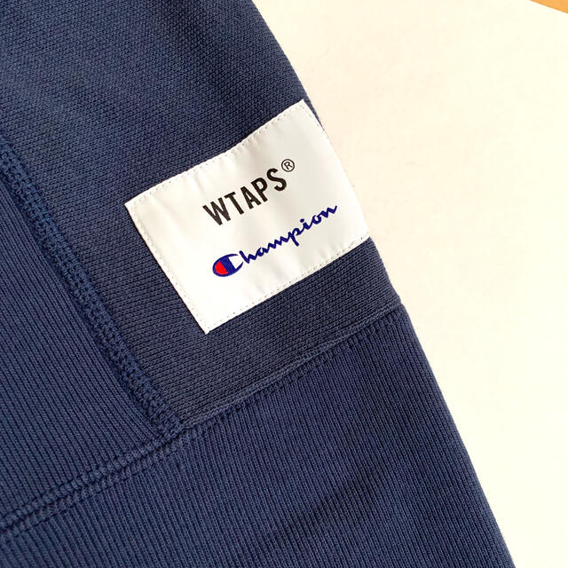 Champion(チャンピオン)のWTAPS×Champion クルーネックスウェット　M メンズのトップス(スウェット)の商品写真