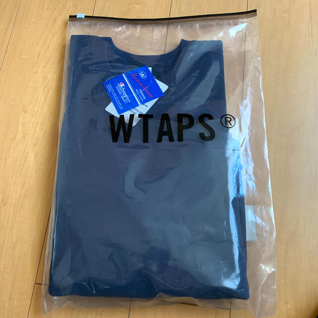 Champion(チャンピオン)のWTAPS×Champion クルーネックスウェット　M メンズのトップス(スウェット)の商品写真