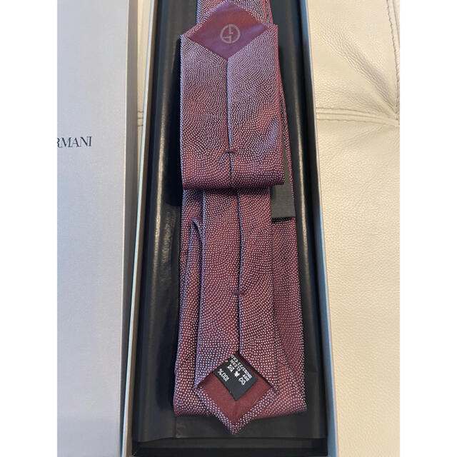 Giorgio Armani(ジョルジオアルマーニ)のGIORGIO ARMARNI アルマーニ　ネクタイ 新品 メンズのファッション小物(ネクタイ)の商品写真
