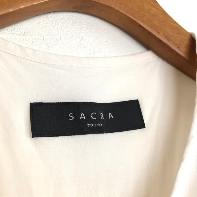 SACRA(サクラ)のMOON様専用 レディースのトップス(シャツ/ブラウス(長袖/七分))の商品写真