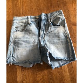 アメリカンイーグル(American Eagle)のショートパンツ(ショートパンツ)