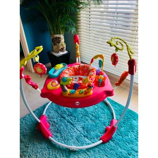 フィッシャープライス(Fisher-Price)のフィッシャープライス　ジャンパルー ピンク(ベビージム)