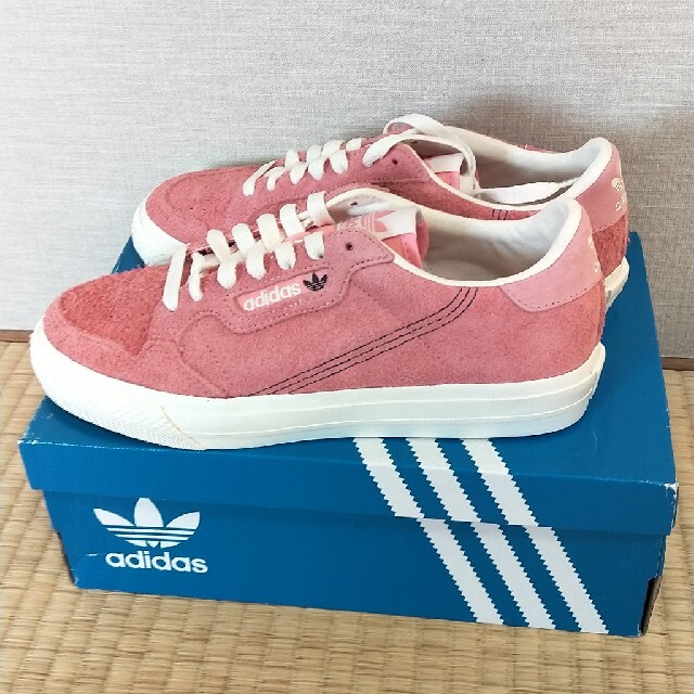 Adidas アディダス 新品 スニーカー 24 レディース ピンク スエード シューズの通販 By ペコ アディダスならラクマ Adidas アディダス 新品 スニーカー 24 レディース ピンク スエード シューズの通販 By ペコ アディダスならラクマ