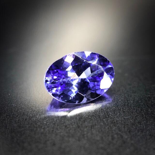 夜空色に煌めく宝石 0.70ct 天然 タンザナイト レディースのアクセサリー(リング(指輪))の商品写真