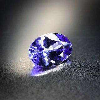 夜空色に煌めく宝石 0.70ct 天然 タンザナイト(リング(指輪))