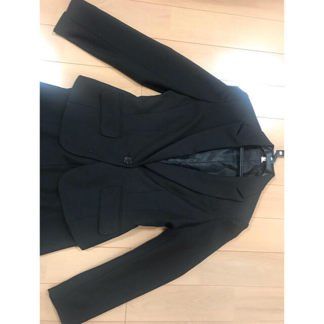 スカートスーツセット　ブラック レディースのフォーマル/ドレス(スーツ)の商品写真