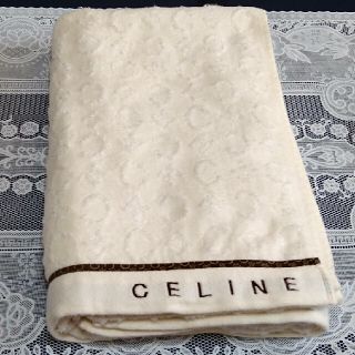 セリーヌ(celine)のＣＥＬＩＮＥ　バスタオル(タオル/バス用品)