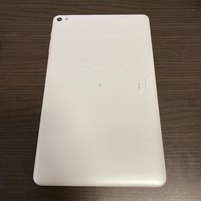 HUAWEI(ファーウェイ)のSIMフリー○ちょっとおおきめ10インチ○ Qua tab 02 HWT31○ スマホ/家電/カメラのPC/タブレット(タブレット)の商品写真