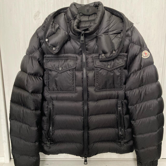 MONCLER モンクレール ダウンジャケット