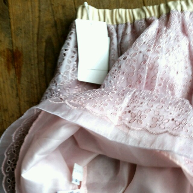 JILLSTUART(ジルスチュアート)の✴新品✴未使用❤ジル花柄チュールスカート レディースのスカート(ひざ丈スカート)の商品写真