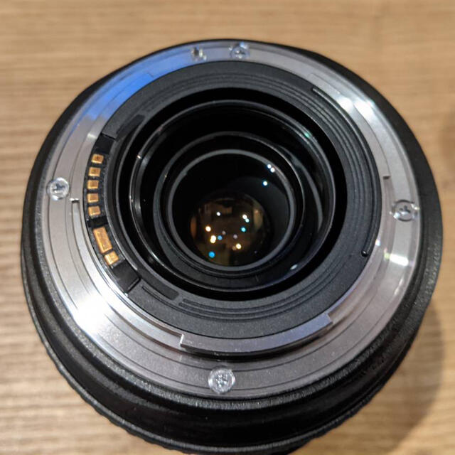Canon(キヤノン)のCanon EF 70-300mm f/4.5-5.6 DO IS USM スマホ/家電/カメラのカメラ(レンズ(ズーム))の商品写真