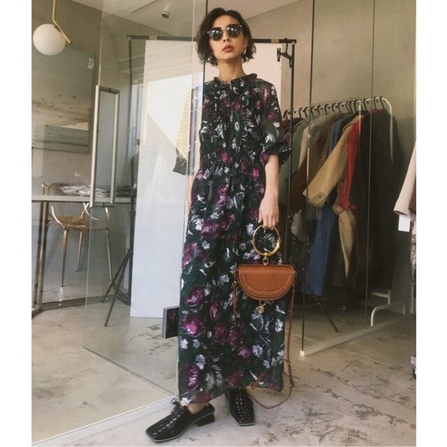 Ameri VINTAGE(アメリヴィンテージ)のameri vintage 花柄ワンピース レディースのワンピース(ロングワンピース/マキシワンピース)の商品写真