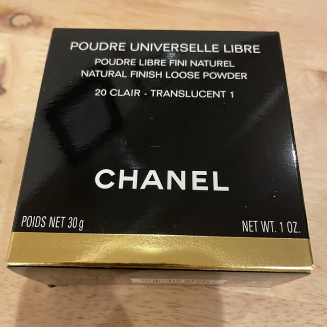 CHANEL フェイスパウダー　POUDRE UNIVERSELLE LIBRE