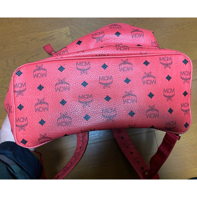 MCM スタッズ ヴィセトス リュックサック ギャランティー付き - バッグ