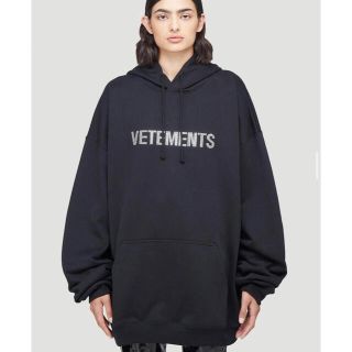 【レア】即完売 VETEMENTS オーバーサイズ フーディー M(パーカー)