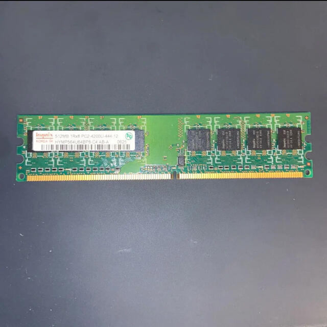 hynix DDR2 PC2-4200 512MB 1枚 スマホ/家電/カメラのPC/タブレット(PCパーツ)の商品写真