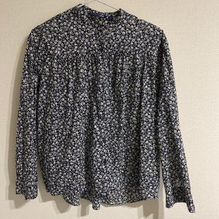 ユニクロ(UNIQLO)のUNIQLO 花柄ブラウス(シャツ/ブラウス(長袖/七分))