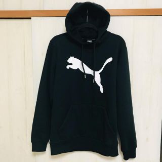 プーマ(PUMA)の【美品】PUMA(プーマ)★ビッグキャットロゴパーカー★黒×白★M★(パーカー)