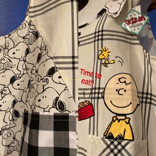 スヌーピー(SNOOPY)のピッキ様専用　大きいサイズ　スヌーピーエプロン黒　3L〜4L(その他)