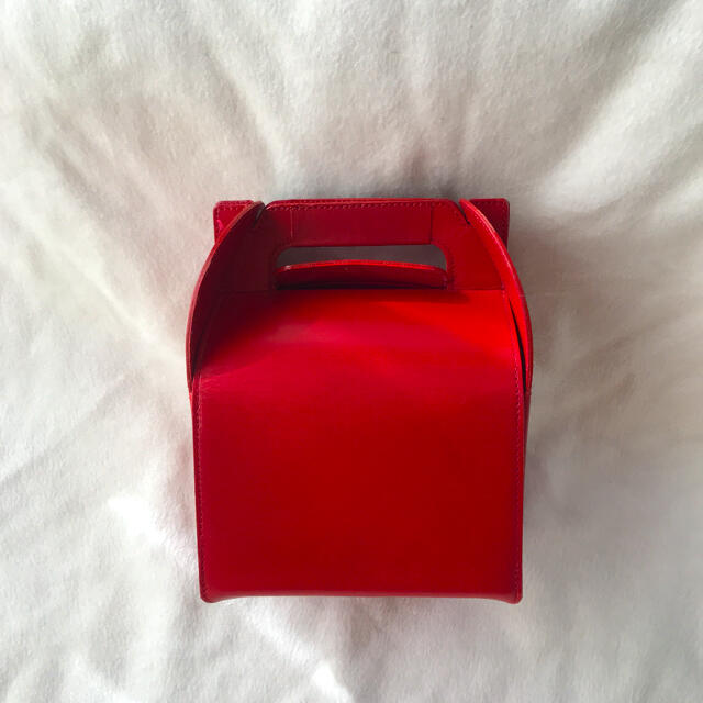 ISSEY MIYAKE(イッセイミヤケ)のイッセイミヤケ ケーキボックス型 バッグ レディースのバッグ(ハンドバッグ)の商品写真
