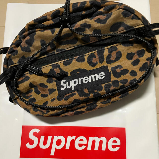 Supreme(シュプリーム)のsupreme Waist Bag シュプリーム ウエストバッグ バッグ sup メンズのバッグ(ウエストポーチ)の商品写真