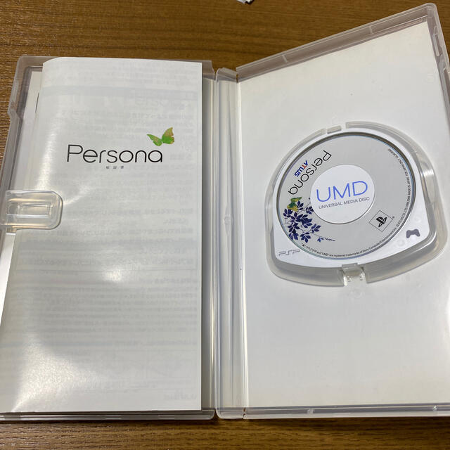 PlayStation Portable(プレイステーションポータブル)の［ロビン様専用］PSP本体（2機）＋ペルソナソフトセット エンタメ/ホビーのゲームソフト/ゲーム機本体(携帯用ゲーム機本体)の商品写真