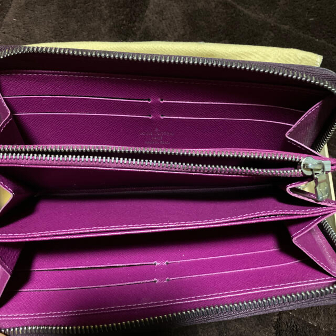 LOUIS VUITTON - Louis Vuittonルイヴィトン 長財布 ジッパー 紫 LOUIS VUITTON - Louis Vuittonルイヴィトン 長財布 ジッパー 紫