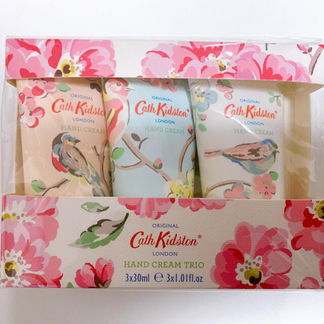 Cath Kidston(キャスキッドソン)のキャスキッドソン ハンドクリームBB ブロッサムハーズ 30ml × 3個 コスメ/美容のボディケア(ハンドクリーム)の商品写真