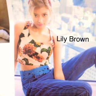 リリーブラウン(Lily Brown)のLily Brown♡新品同様♡ひまわり柄セットアップ♡(セット/コーデ)