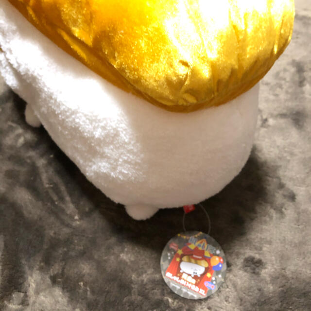 黄金のおしゅしぬいぐるみ XL エンタメ/ホビーのおもちゃ/ぬいぐるみ(キャラクターグッズ)の商品写真