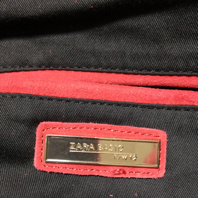 ZARA(ザラ)のZARA ショルダーバッグ レディースのバッグ(ショルダーバッグ)の商品写真