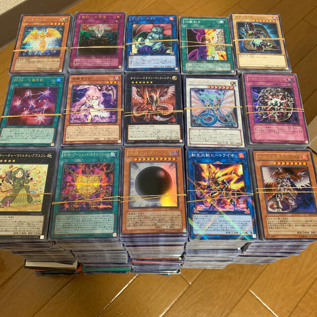 遊戯王 まとめ売りBOX 約10000枚　引退