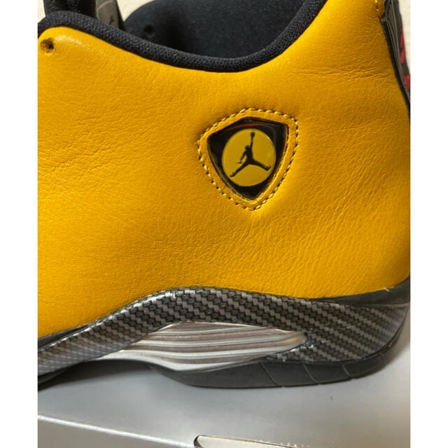 NIKE(ナイキ)のJordan14 Retro Ferrari University Gold メンズの靴/シューズ(スニーカー)の商品写真