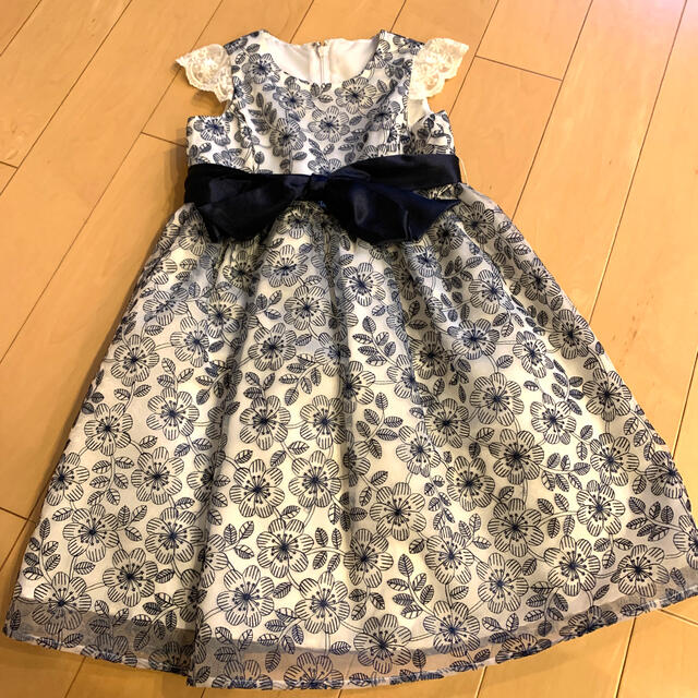 anyFAM(エニィファム)の女の子　フォーマル　結婚式　ワンピース キッズ/ベビー/マタニティのキッズ服女の子用(90cm~)(ドレス/フォーマル)の商品写真