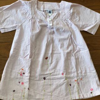 プチバトー(PETIT BATEAU)のプチバトー　花刺繍ワンピース  ストライプ　ピンク　114(ワンピース)