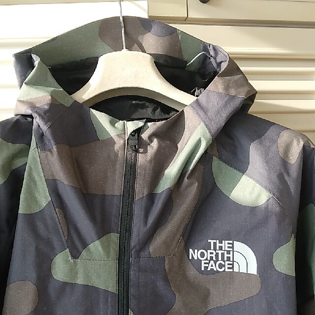 THE NORTH FACE ドライベント・ジャケット(迷彩) 独特の素材 9212円