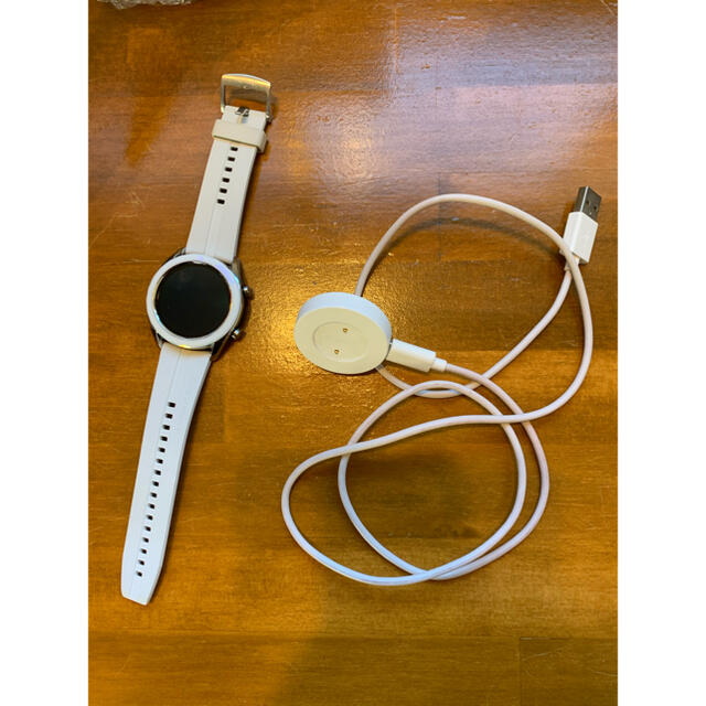 HUAWEI(ファーウェイ)のHUAWEI WATCH GT elegant 42mmモデル メンズの時計(腕時計(デジタル))の商品写真