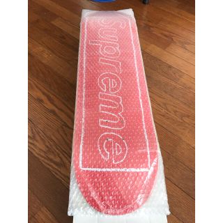 シュプリーム(Supreme)のsupreme KAWS Chalk Logo Skateboard カウズ 赤(スケートボード)