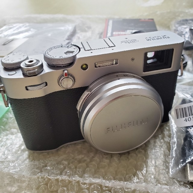 FUJIFILM X100v シルバー +いろいろ