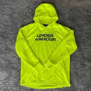 アンダーアーマー(UNDER ARMOUR)のUNDERARMOURパーカー ネオンイエロー(パーカー)